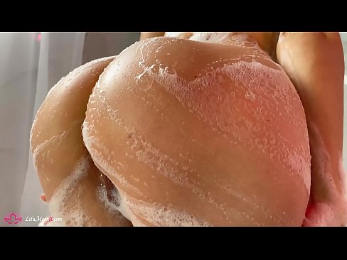 ❤️ Brunette masturbearet poesje mei Vibrator nei intens orgasme yn dûs ❤ Just porno by wy ️❤